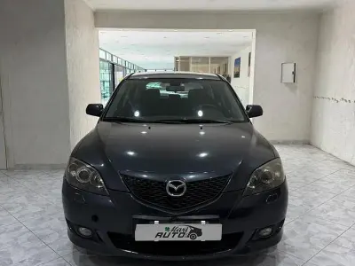 Begagnad Mazda 3 109 HK (80 kW) 2006 Svart Sedan