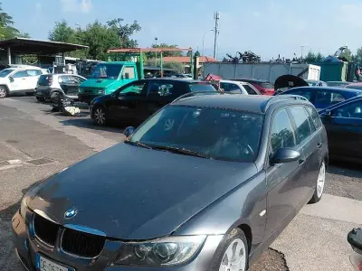 Usata BMW 320 150 CV (110 kW) 2006 Grigio Station wagon