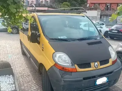 Usata Renault Traffic 135 CV (99 kW) 2005 Monovolume