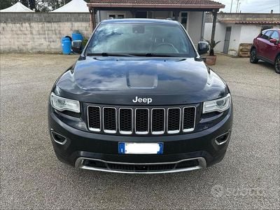 Usata Jeep Grand Cherokee Overland 250 CV (183 kW) 2015 Grigio SUV
