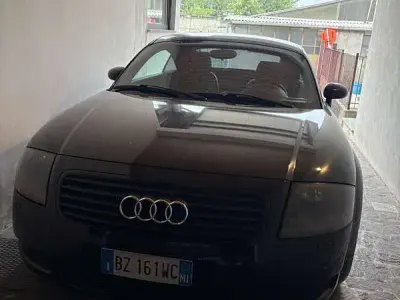 Second-hand Audi TT 179 CP (131 kW) 2002 Negru Coupe