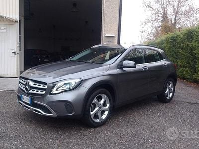 Mercedes GLA180