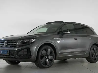 Begagnad VW Touareg Atmosphere 231 HK (169 kW) 2023 SUV