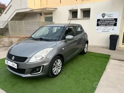 Usata Suzuki Swift 94 CV (69 kW) 2015 Grigio Utilitaria