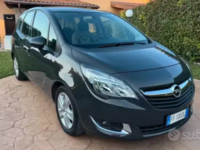Usata Opel Meriva 120 CV (88 kW) 2016 Monovolume