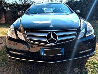 Usata Mercedes E350 AMG 231 CV (169 kW) 2012 Nero Coupé
