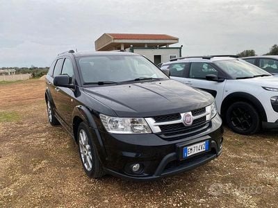 Usata Fiat Freemont Lounge 140 CV (102 kW) 2012 Nero SUV