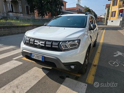 Usata Dacia Duster Journey 101 CV (74 kW) 2023 Bianco SUV