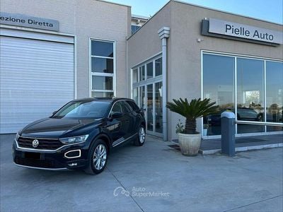 Usata VW T-Roc Advance 150 CV (110 kW) 2019 Nero SUV