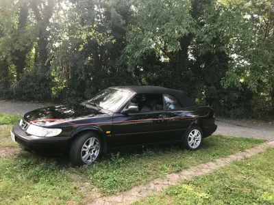 Usata Saab 900 131 CV (96 kW) 1995 Nero Cabrio