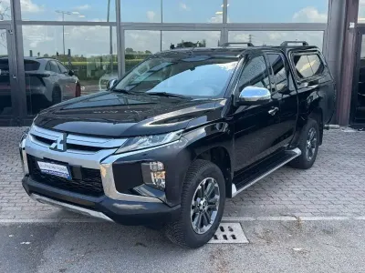 Usata Mitsubishi L200 Intense 150 CV (110 kW) 2021 Nero Pick-up