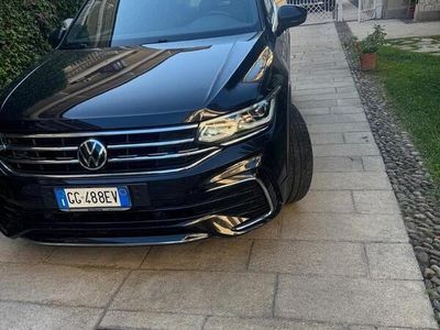 Usata VW Tiguan 200 CV (147 kW) 2021 Nero SUV