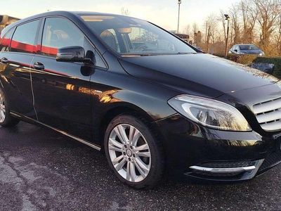 Usata Mercedes B180 Executive 122 CV (89 kW) 2012 Monovolume