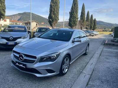 Usata Mercedes CLA180 Shooting Brake 109 CV (80 kW) 2016 Argento Station wagon