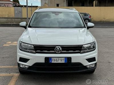 Usata VW Tiguan Business 150 CV (110 kW) 2017 Bianco SUV
