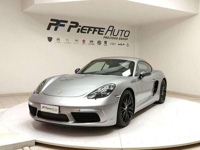 Usata Porsche 718 Cayman 299 CV (219 kW) 2019 Grigio metallizz Coupé