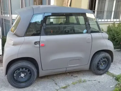 Nuova Citroën AMI 2025 Grigio Utilitaria