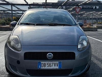 Occasion Fiat Grande Punto Active 65 ch (47 kW) 2006 Gris Citadine