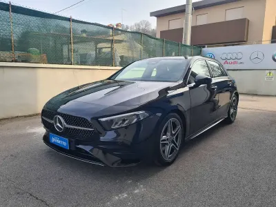 Usata Mercedes A180 AMG line 136 CV (100 kW) 2025 Nero cosmo Berlina