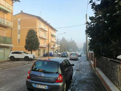 Blu/azzurro Usata 2007 Renault Clio II Berlina | 2500 € (Buon prezzo)