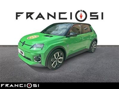Usata Renault 5 E-Tech Komfort 2025 Verde chiaro