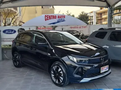 Usata Opel Grandland X Ultimate 131 CV (96 kW) 2022 Nero SUV