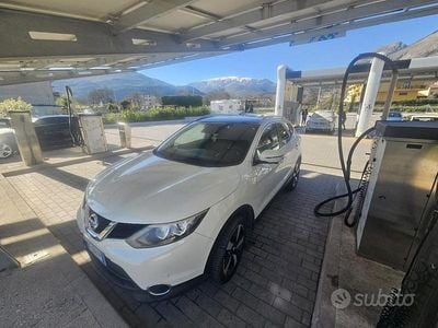 Usata Nissan Qashqai N-Connecta 2017 Bianco SUV
