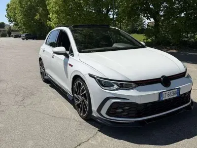 Usata VW Golf VIII GTI 245 CV (180 kW) 2022 Berlina