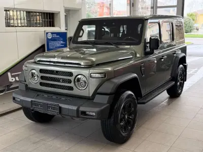 Nuova EMC 212 218 CV (160 kW) 2026 Verde SUV