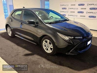 Usata Toyota Corolla Business Edition 98 CV (72 kW) 2022 Nero pastello Berlina