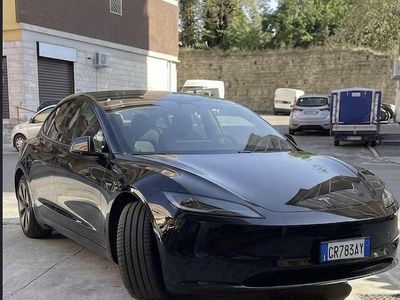 Usata Tesla Model 3 Standard Range 208 kW (283 CV) 2023 Nero Berlina