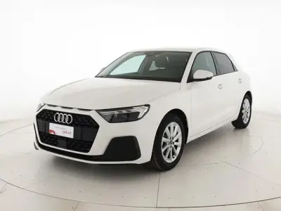 Usata Audi A1 Sportback Business 95 CV (69 kW) 2023 Bianco cortina Utilitaria