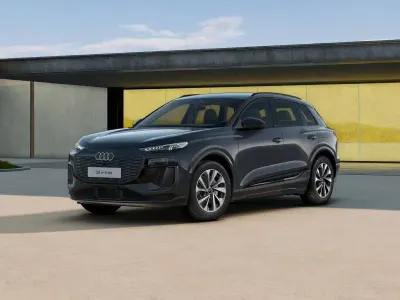 Nuova Audi Q6 e-tron S-Line 225 kW (306 CV) 2026 Grigio magnete SUV