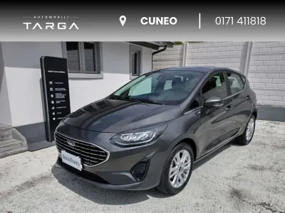 Usata Ford Fiesta Titanium 75 CV (55 kW) 2023 Grigio Utilitaria