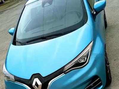 Usata Renault Zoe Intens 50 kW (69 CV) 2021 Blu Utilitaria