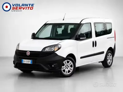 Usata Fiat Doblò 105 CV (77 kW) 2021 Bianco Monovolume