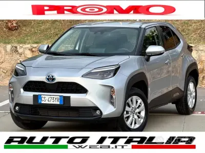 Usata Toyota Yaris Cross Business Edition 92 CV (67 kW) 2024 Grigio SUV