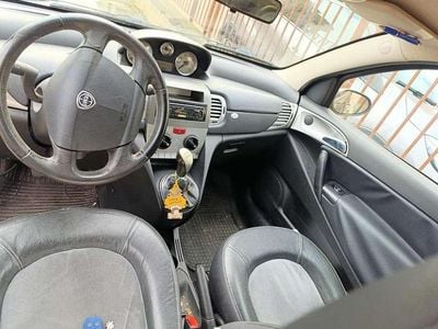 Usata Lancia Ypsilon 90 CV (66 kW) 2008 Utilitaria