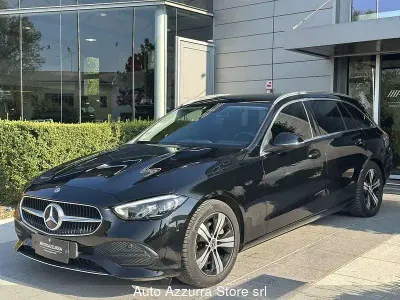 Usata Mercedes C200 163 CV (119 kW) 2022 Nero Station wagon