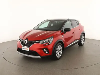 Usata Renault Captur Intens 143 CV (105 kW) 2021 Rosso SUV
