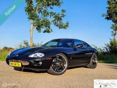Usata Jaguar XKR Supercharged 363 CV (266 kW) 1998 Nero Coupé