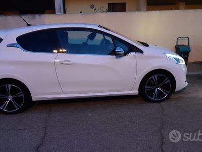 usata Peugeot 208 gti 1.6 200cv 2014