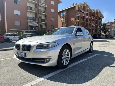 Usata BMW 530 258 CV (189 kW) 2012 Argento Station wagon