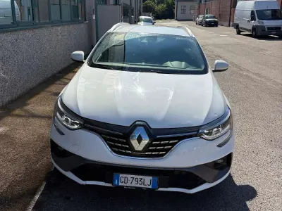 Usata Renault Mégane IV RS Line 91 CV (66 kW) 2021 Bianco Station wagon