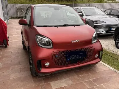 Usata Smart ForTwo Electric Drive Pulse 41 kW (56 CV) 2023 Rosso Coupé