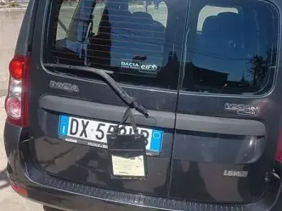 Begagnad Dacia Logan MCV Lauréate 105 HK (77 kW) 2009 Kombi