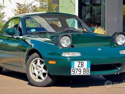 Usata Mazda MX5 130 CV (95 kW) 1995 Verde Cabrio