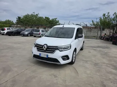 Usata Renault Kangoo Life 95 CV (69 kW) 2021 Monovolume