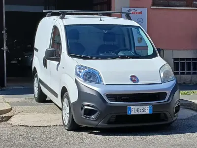Usata Fiat Fiorino 80 CV (58 kW) 2017 Bianco Monovolume