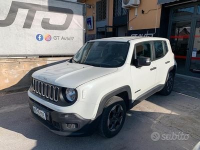 Usata Jeep Renegade Sport 95 CV (69 kW) 2017 Bianco SUV